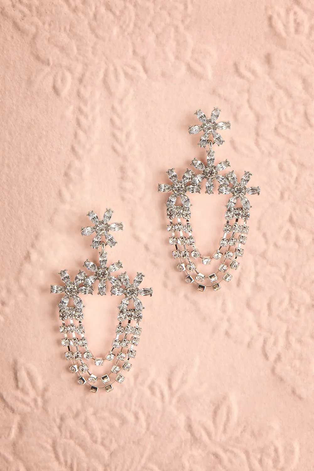 Amicitia | Crystal Pendant Earrings