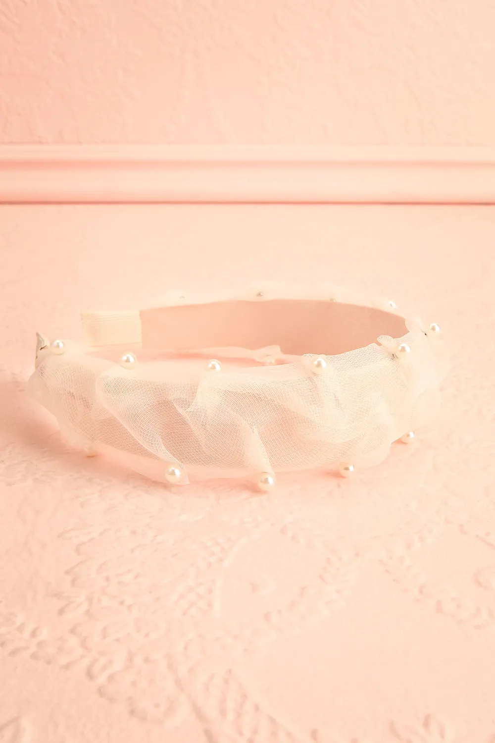 Bessy Ivory | Headband w/ Tulle & Pearls