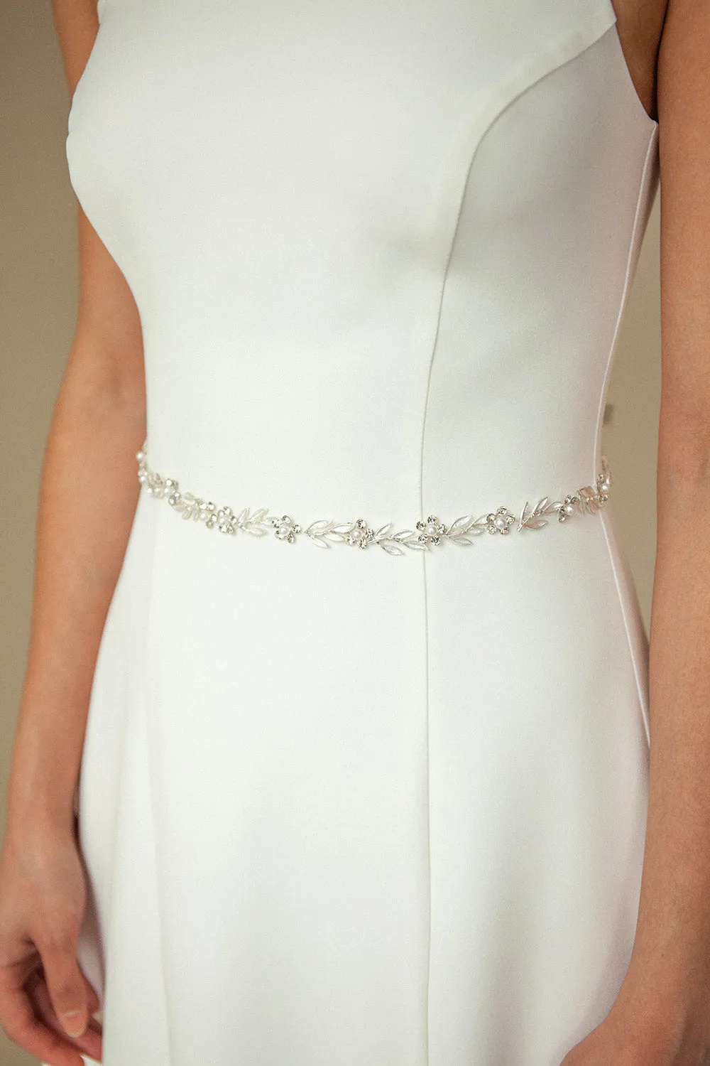 Bethmale | Silver Flower & Leaf Belt