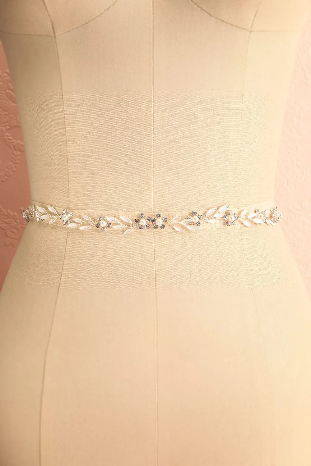 Bethmale | Silver Flower & Leaf Belt