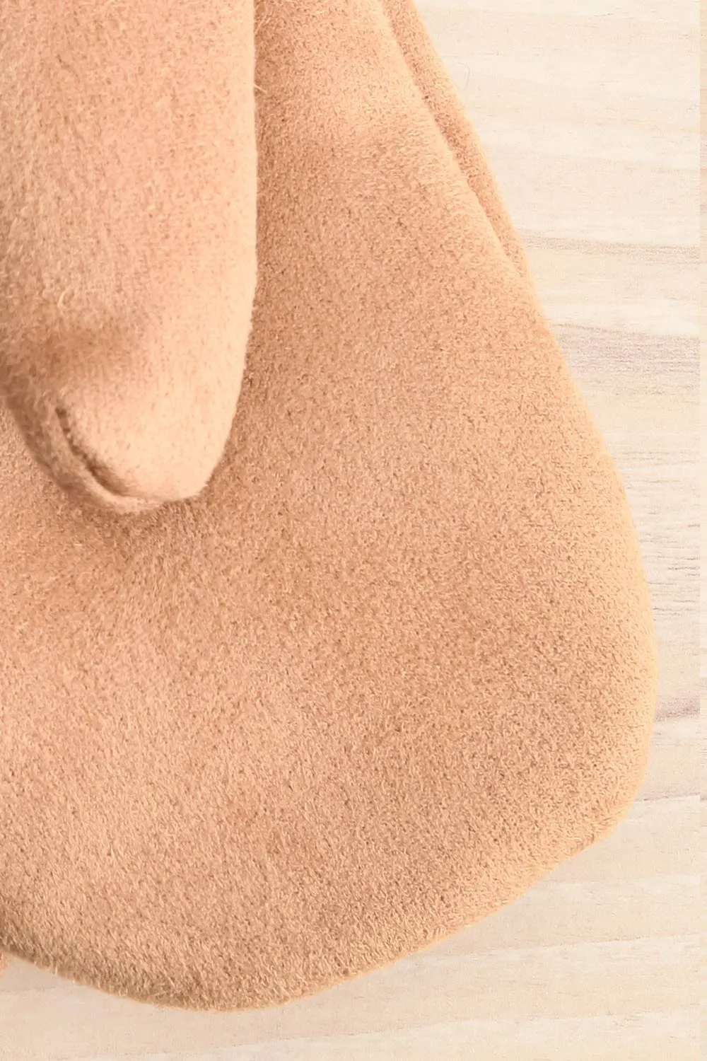 Borehamwood | Beige Mittens w/ Sherpa Lining