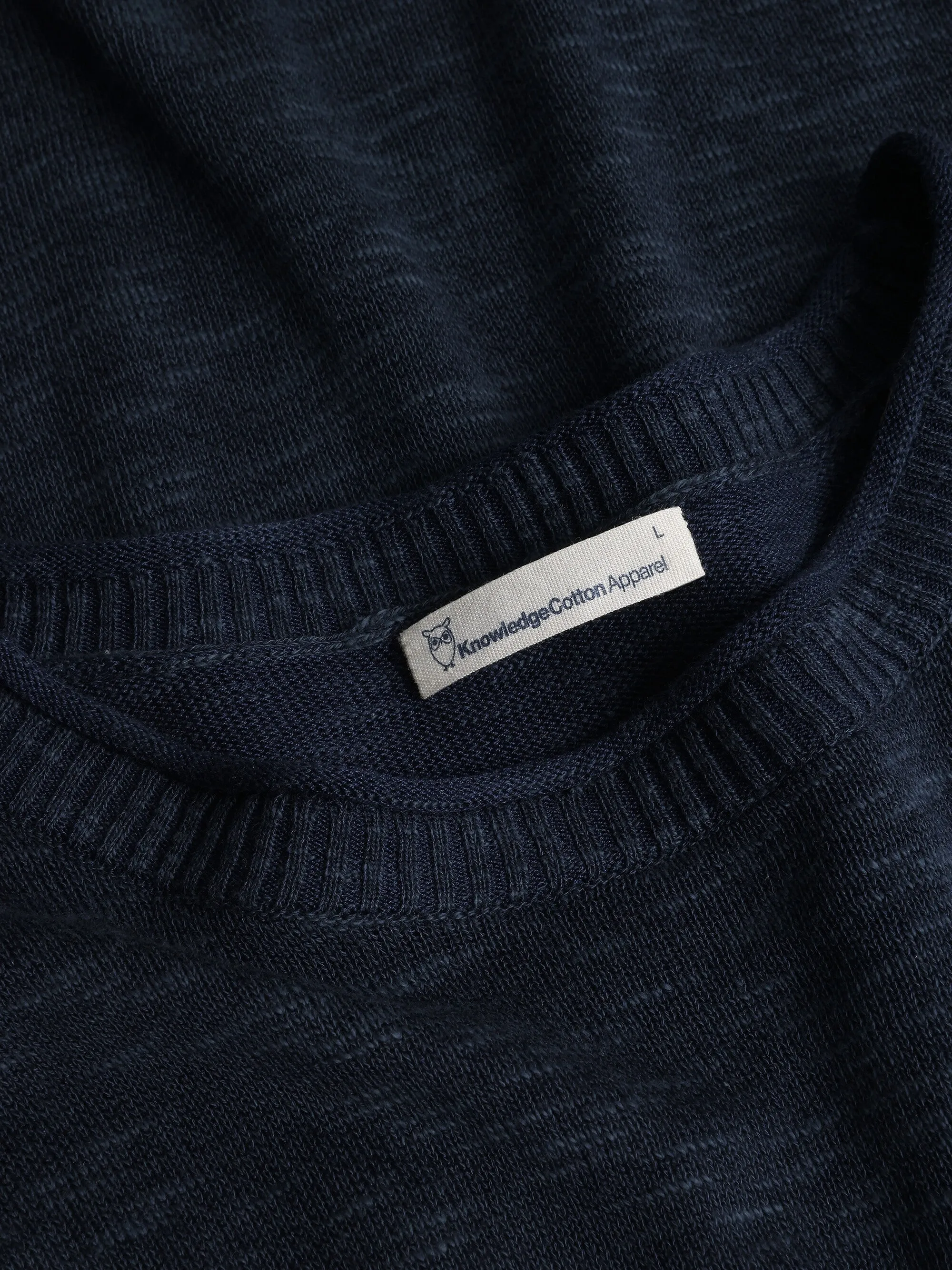 Crew neck knit Tencel - Total Eclipse Knowledge Cotton