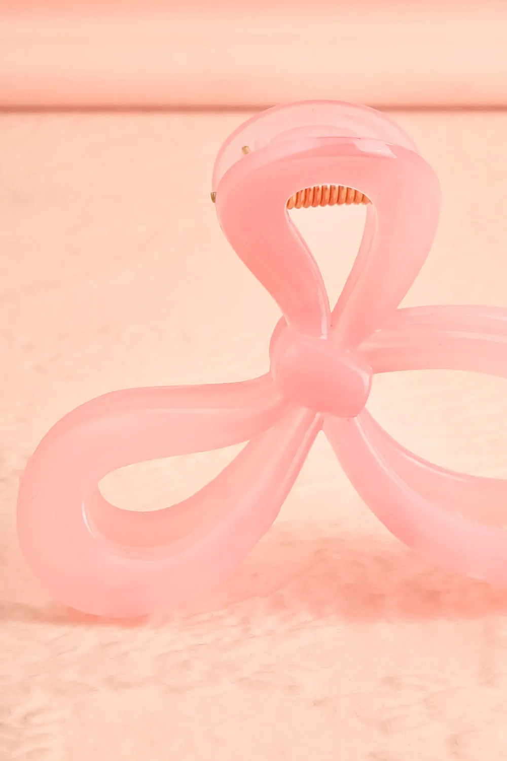 Kiki Pink | Bow Claw Clip