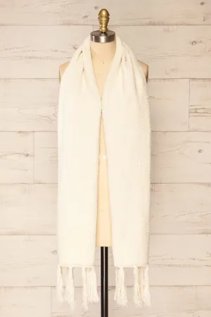 Le Chasseur Ivory | Oversized Fluffy Fringed Scarf