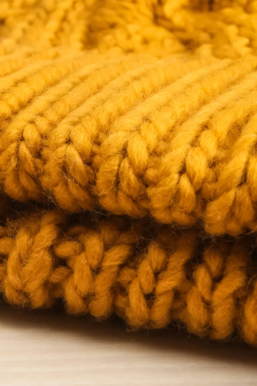 Muscaa Mustard | Knit Tuque w/ Pompom