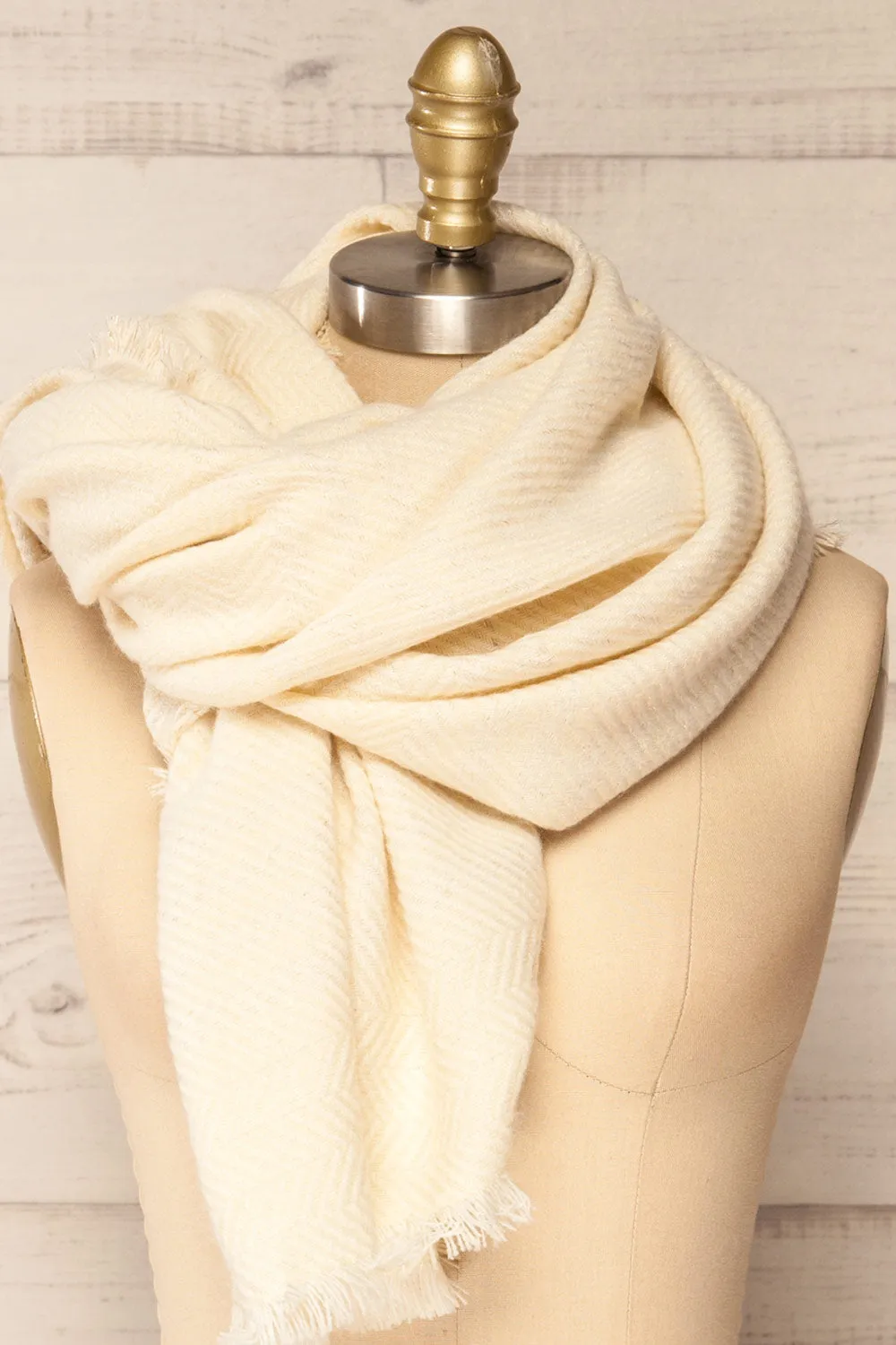 Raccourci Cream | Herringbone Patterned Scarf