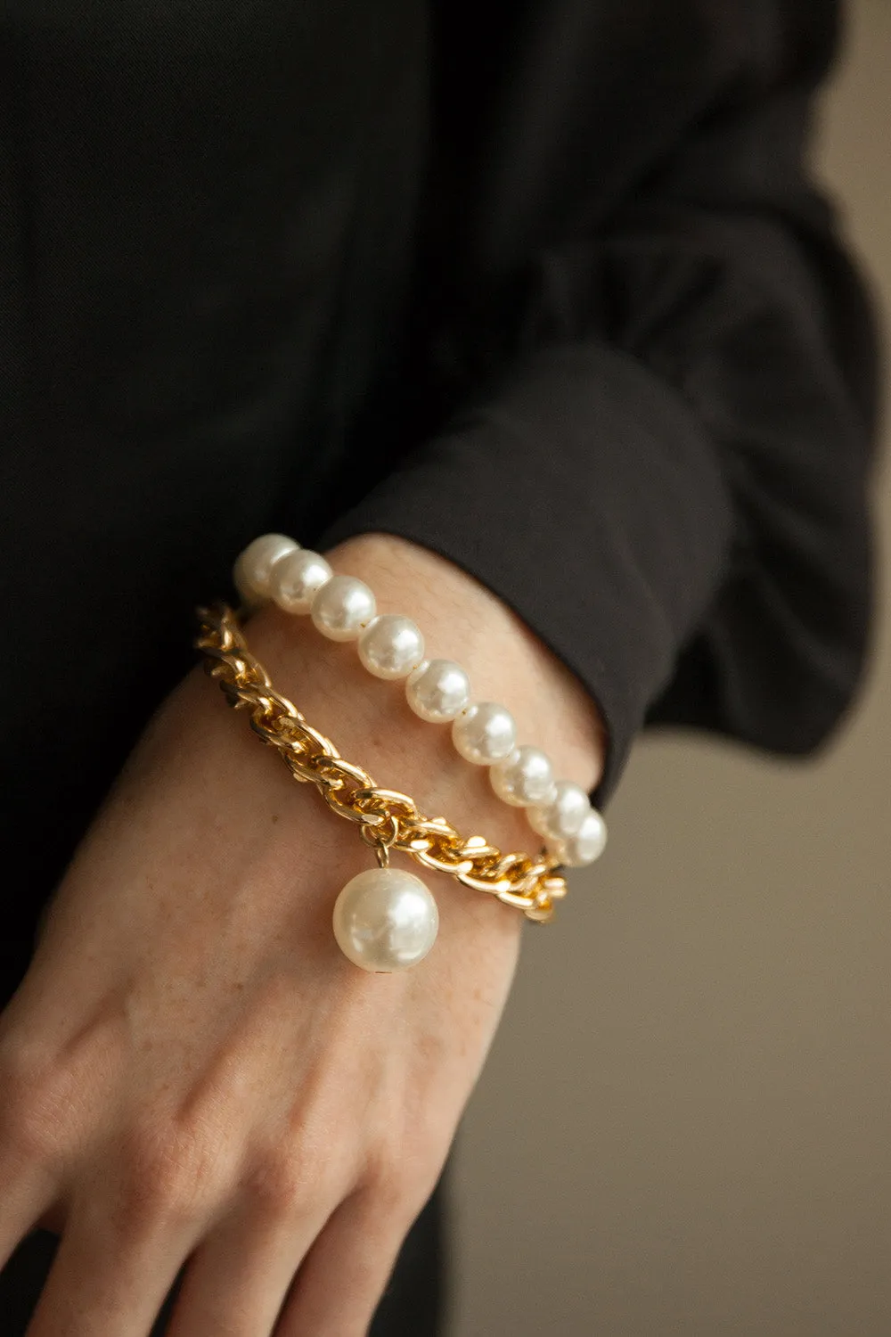 Saue Gold | Chain & Pearl Bracelets Set