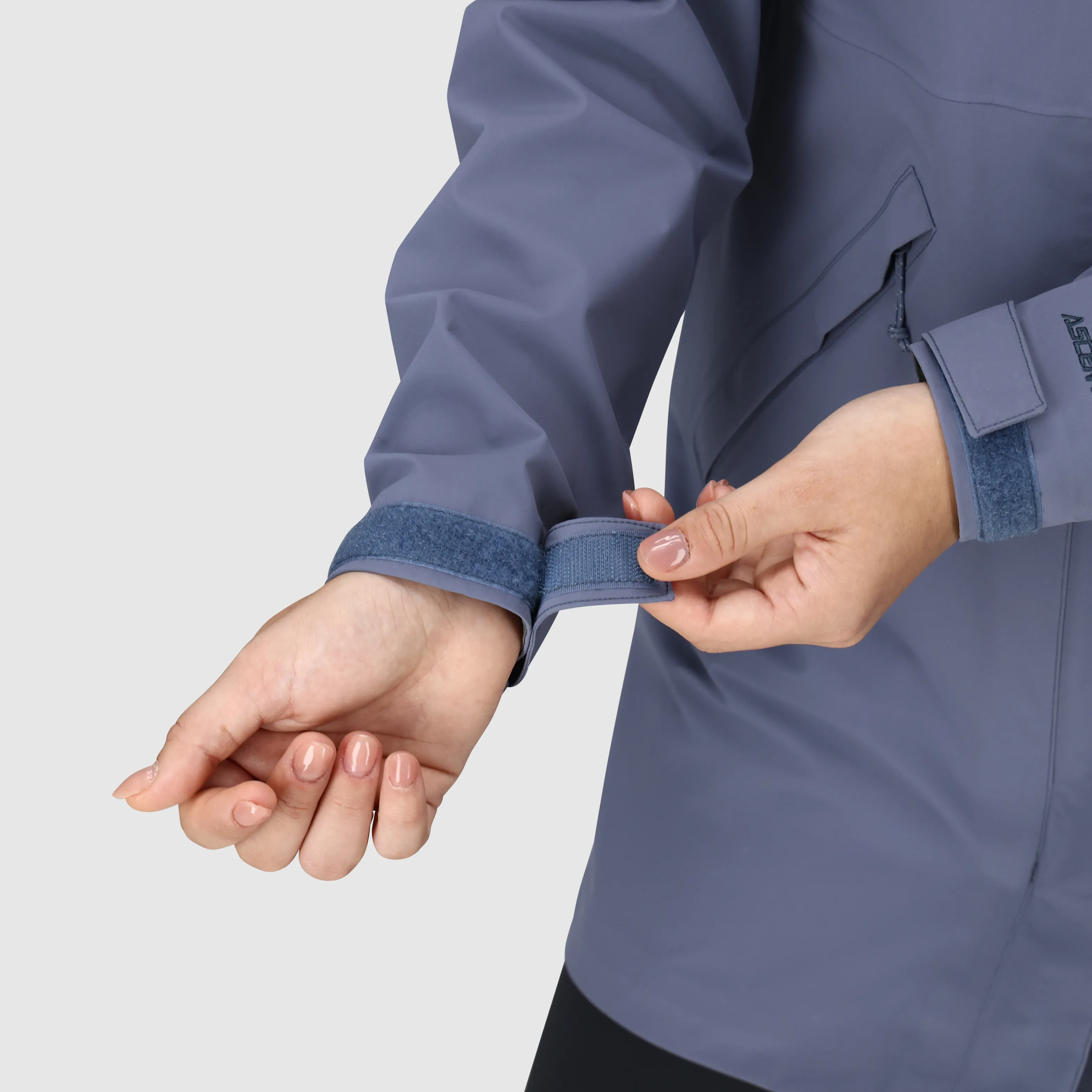 Women's Aspire 3L Trench Outdoor Research