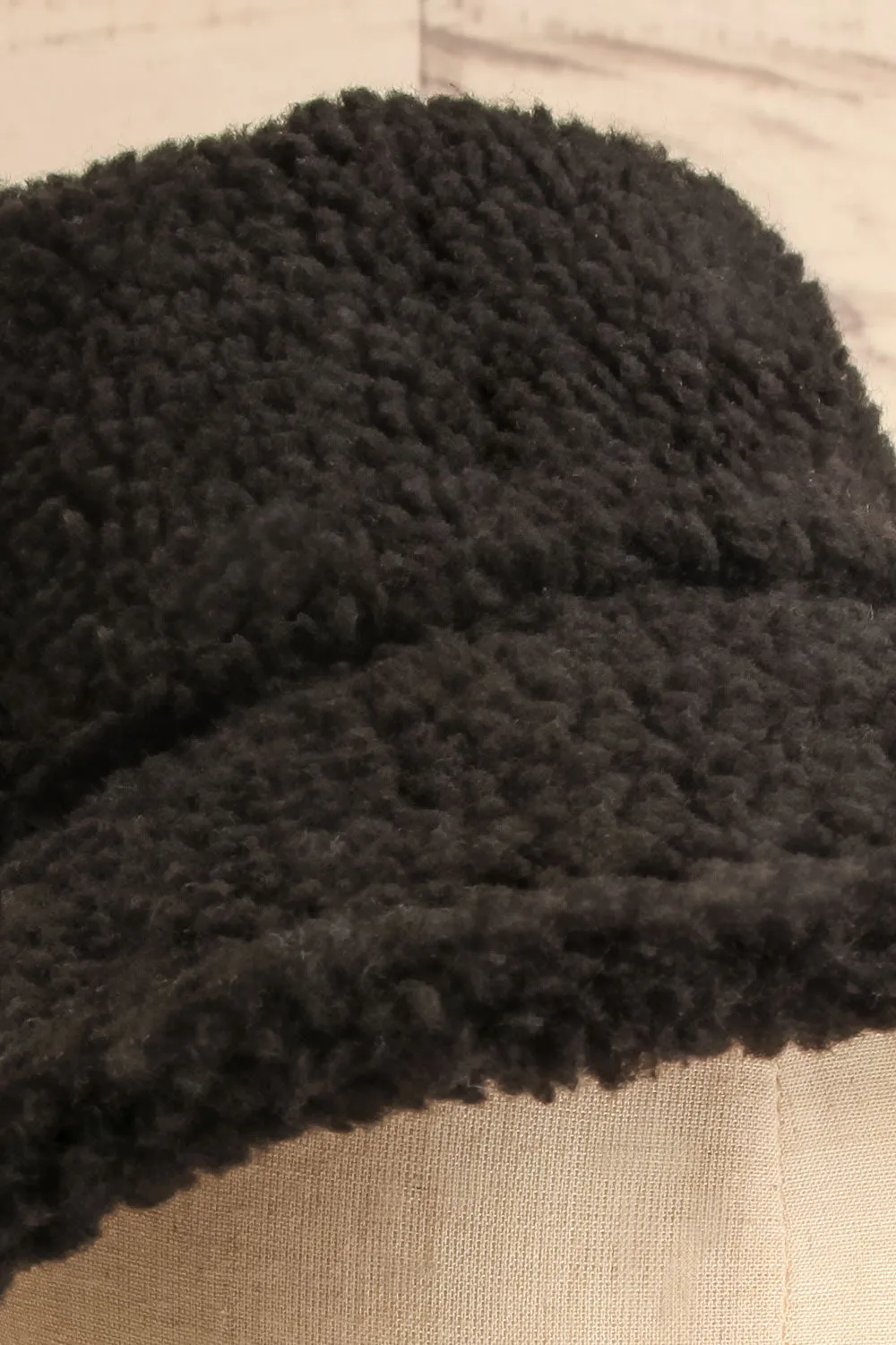 Yeovil Black | Sherpa Bucket Hat